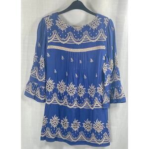 Ivy Jane Blue 3/4 sleeve Blue tunic with embroidery